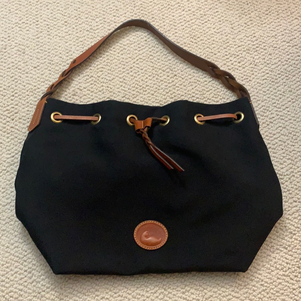 Dooney & Bourke black shoulder bag